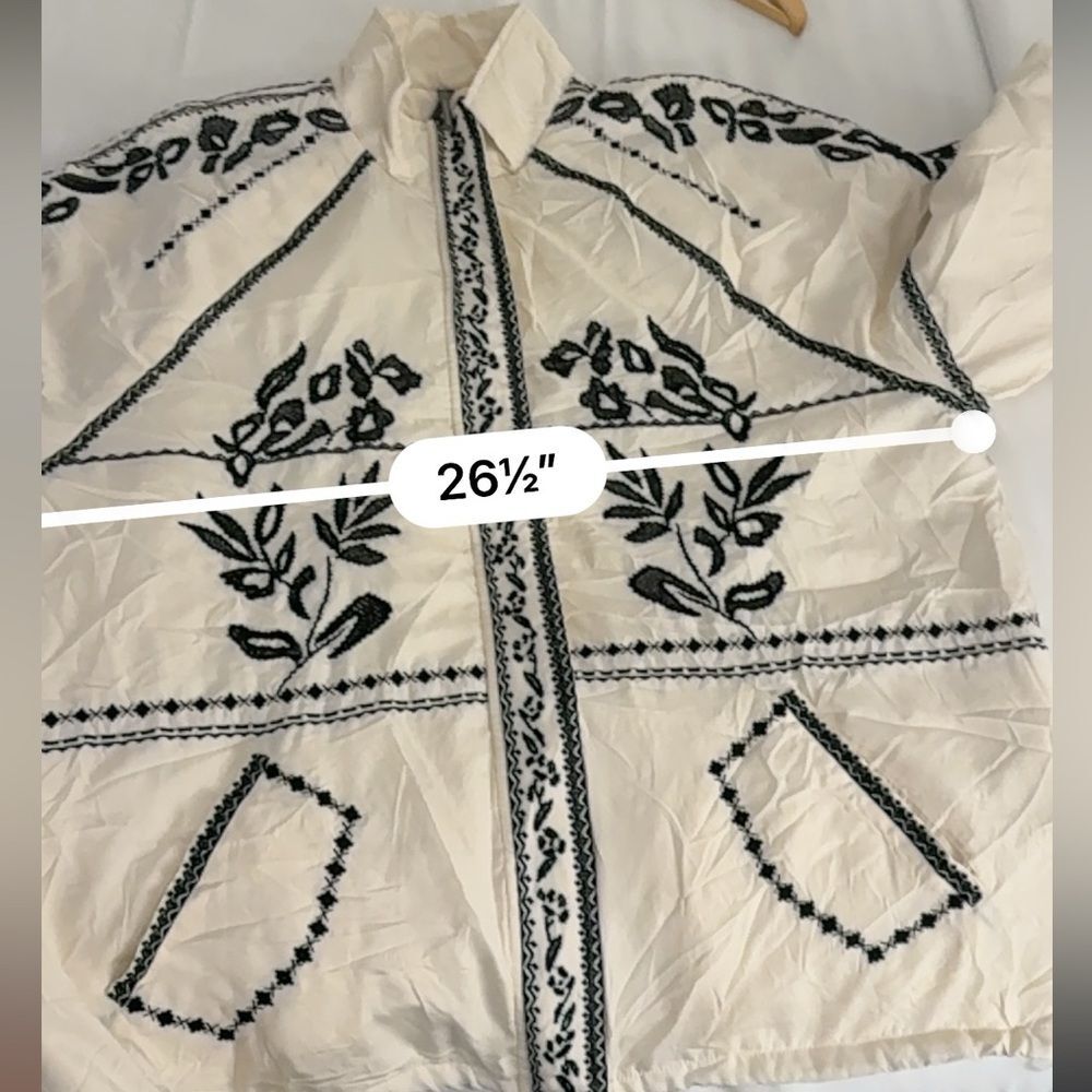 Anthropologie Embroidered Puffer Coat in Ivory 1X - Picture 5 of 16